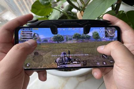 黑鲨手机和平精英辅助(黑鲨手机玩和平精英操作) 黑鲨手机和平精英辅助(黑鲨手机玩和平精英操作)